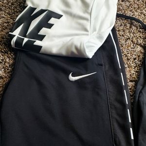 Boys nike size large